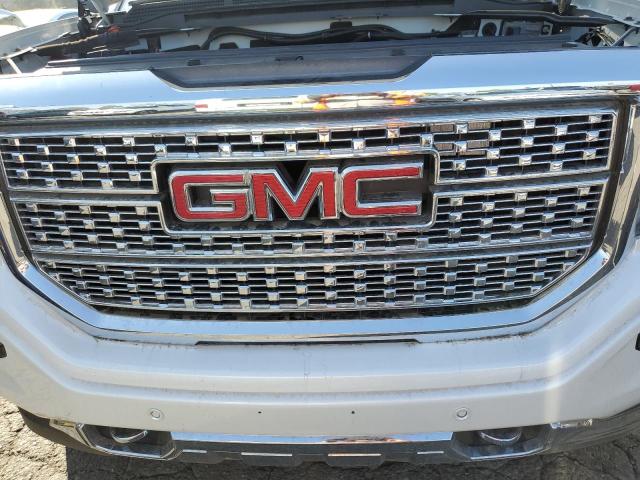 3GTU2PEJ2JG530778 - 2018 GMC SIERRA K1500 DENALI WHITE photo 10