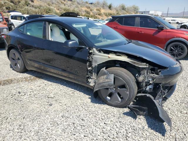 5YJ3E1EB2NF314854 - 2022 TESLA MODEL 3 BLACK photo 4
