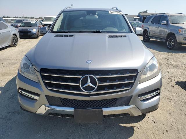 4JGDA5HB7FA476990 - 2015 MERCEDES-BENZ ML 350 4MATIC SILVER photo 5