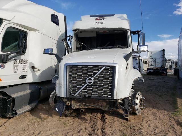 4V4NC9EJ5NN298773 - 2022 VOLVO VN VNL WHITE photo 9