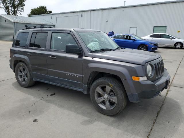 1C4NJPFA1ED793451 - 2014 JEEP PATRIOT LATITUDE GRAY photo 4