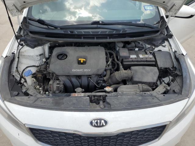 3KPFK4A79HE068792 - 2017 KIA FORTE LX WHITE photo 11