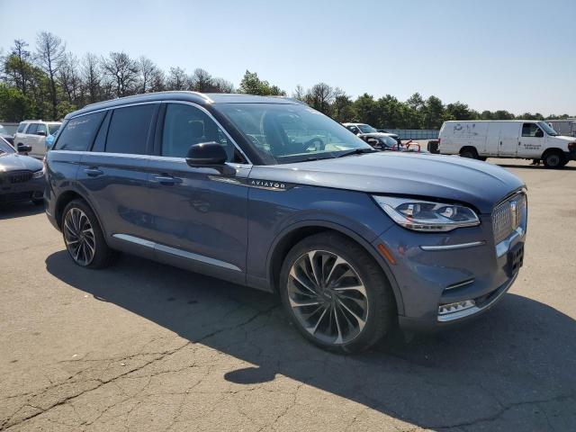 5LM5J7XC2MGL05310 - 2021 LINCOLN AVIATOR RESERVE Blau Foto 4