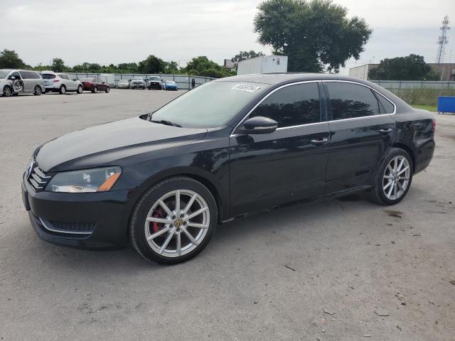 2012 VOLKSWAGEN PASSAT SE, 