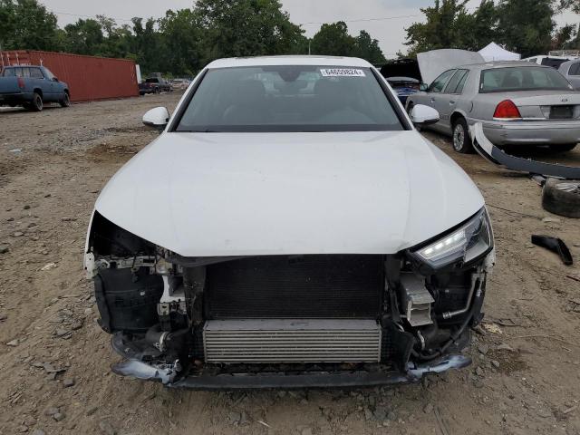 WAUDNAF44KN019060 - 2019 AUDI A4 PREMIUM WHITE photo 5