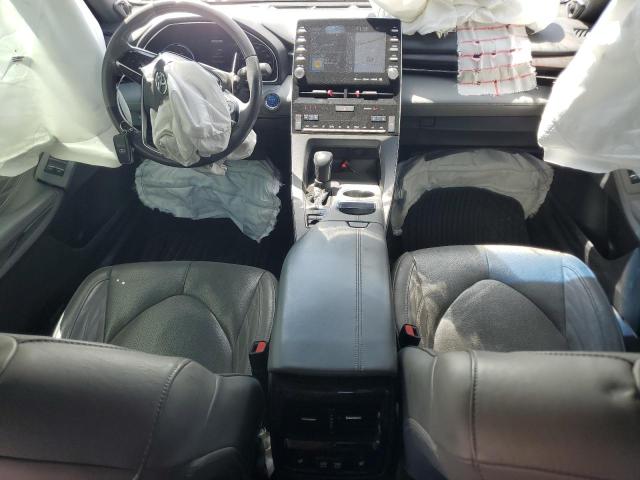 4T1B21FB2KU002793 - 2019 TOYOTA AVALON XLE SILVER photo 8