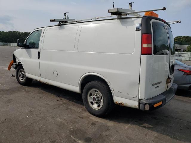 1GTHG35U871251896 - 2007 GMC SAVANA G3500 WHITE photo 2