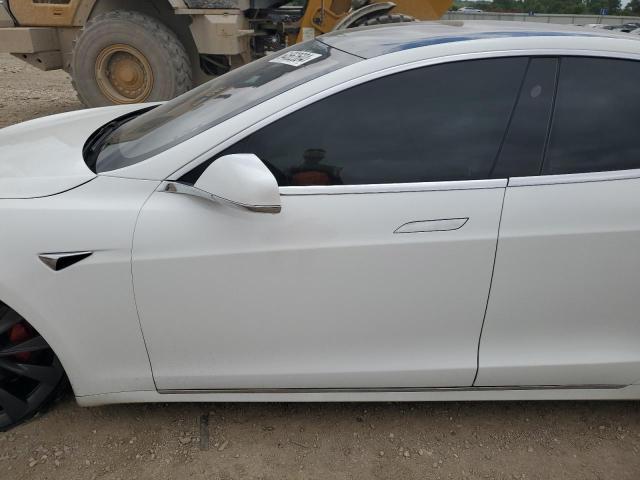 5YJSA1E2XLF403088 - 2020 TESLA MODEL S WHITE photo 7