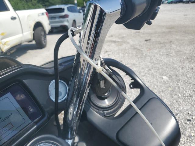 1HD1KHC11NB612588 - 2022 HARLEY-DAVIDSON FLTRX BLACK photo 8