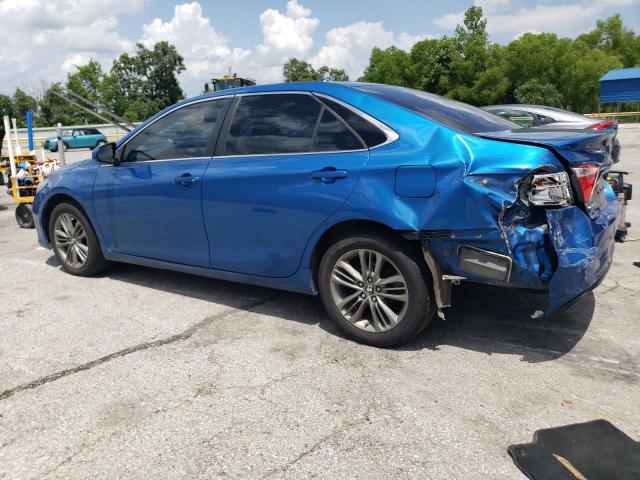 4T1BF1FK3HU669742 - 2017 TOYOTA CAMRY LE BLUE photo 2