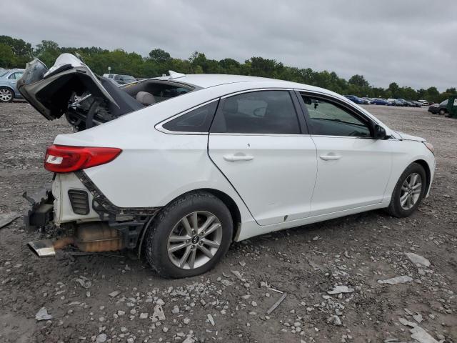 5NPE24AF5HH518677 - 2017 HYUNDAI SONATA SE WHITE photo 3