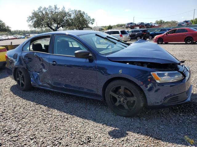 3VW2K7AJ0EM257986 - 2014 VOLKSWAGEN JETTA BASE 蓝色 照片 4