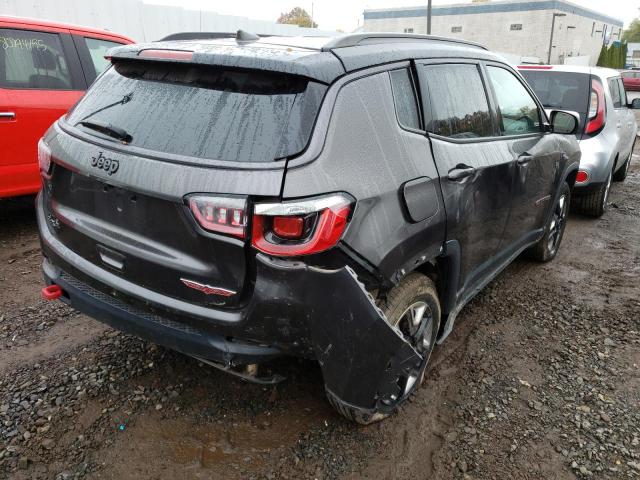 3C4NJDDB0JT441900 - 2018 JEEP COMPASS TRAILHAWK BLACK photo 4