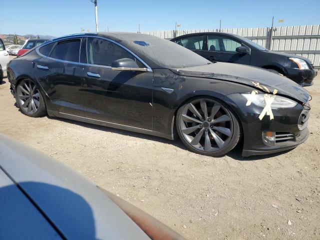 5YJSA1CN0DFP22434 - 2013 TESLA MODEL S შავი ფოტო 4