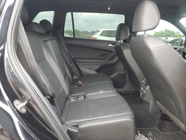 3VV2B7AX5LM063573 - 2020 VOLKSWAGEN TIGUAN SE შავი ფოტო 11