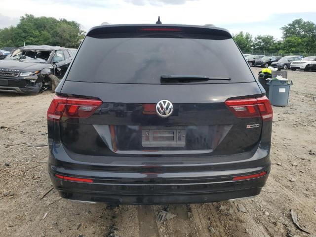 3VV2B7AX5LM063573 - 2020 VOLKSWAGEN TIGUAN SE შავი ფოტო 6