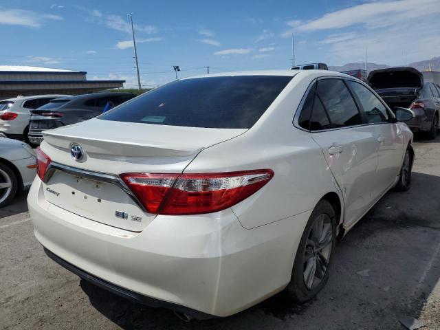 4T1BD1FK7GU191474 - 2016 TOYOTA CAMRY HYBRID WHITE photo 3