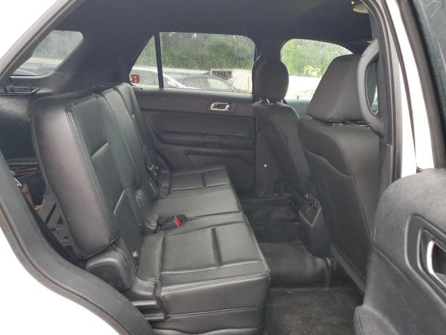1FM5K8AR5GGC26110 - 2016 FORD EXPLORER POLICE INTERCEPTOR WHITE photo 11