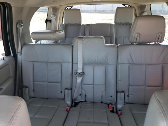 5LMJJ2J54BEJ02763 - 2011 LINCOLN NAVIGATOR WHITE photo 10