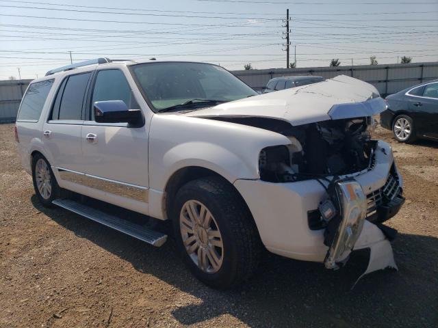 5LMJJ2J54BEJ02763 - 2011 LINCOLN NAVIGATOR WHITE photo 4