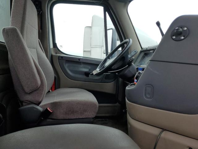 1FUBGEDV9FLGH4637 - 2015 FREIGHTLINER CASCADIA 1 白色 照片 5