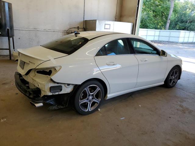 WDDSJ4GB3EN153010 - 2014 MERCEDES-BENZ CLA 250 4MATIC WHITE photo 3
