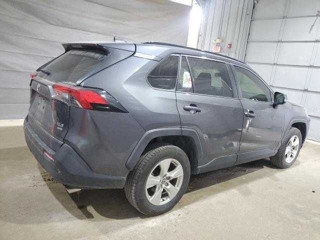 JTMP1RFV9LD057863 - 2020 TOYOTA RAV4 XLE GRAY photo 3