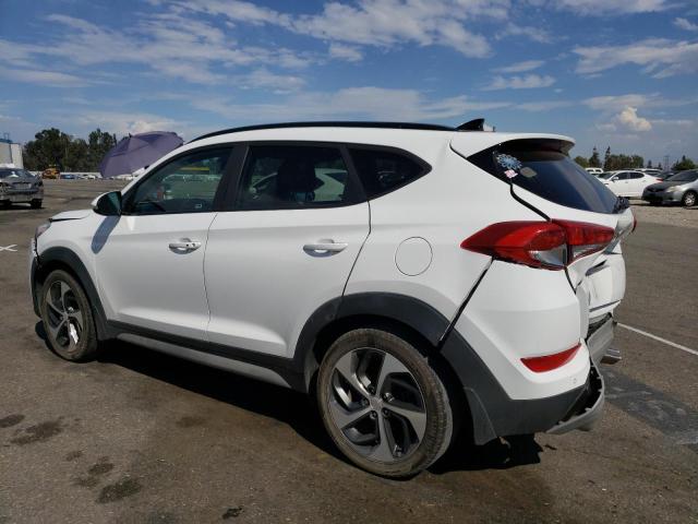 KM8J33A27JU743192 - 2018 HYUNDAI TUCSON VALUE WHITE photo 2