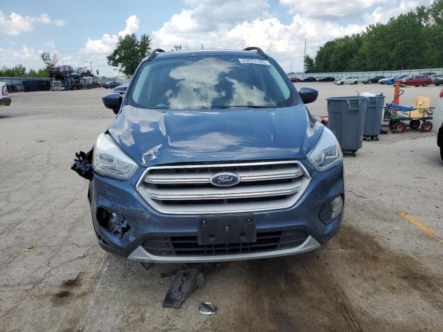 1FMCU0HD1JUA96073 - 2018 FORD ESCAPE SEL BLUE photo 5