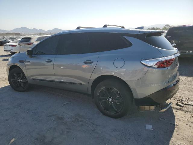 5GAEVAKW2PJ228909 - 2023 BUICK ENCLAVE ESSENCE Gümüş fotoğraf 2