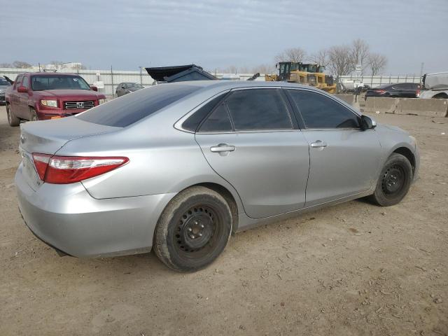 4T4BF1FK0FR467976 - 2015 TOYOTA CAMRY LE SILVER photo 5