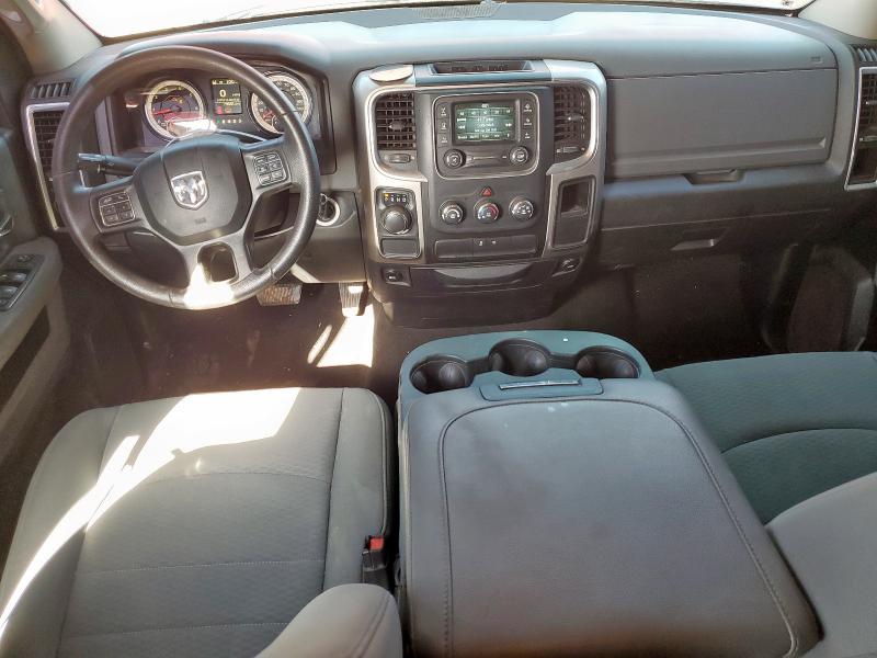 1C6RR6GT8JS105141 - 2018 RAM 1500 SLT RED photo 8