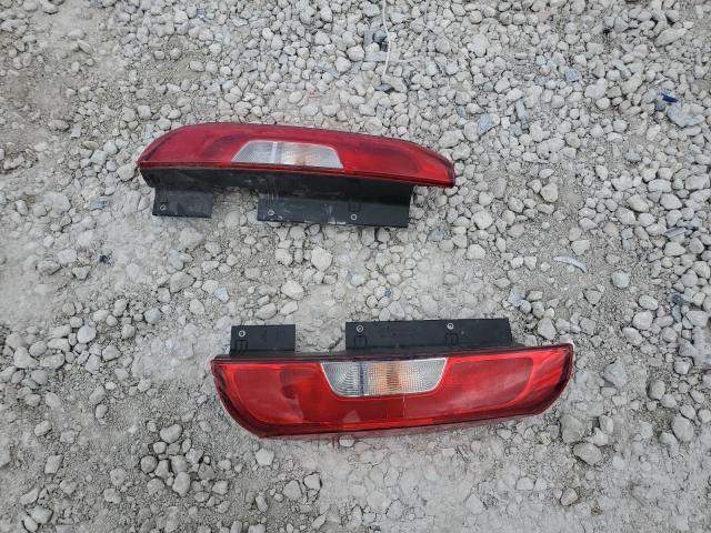 ZFBERFAB1J6J92464 - 2018 RAM PROMASTER TWO TONE photo 13