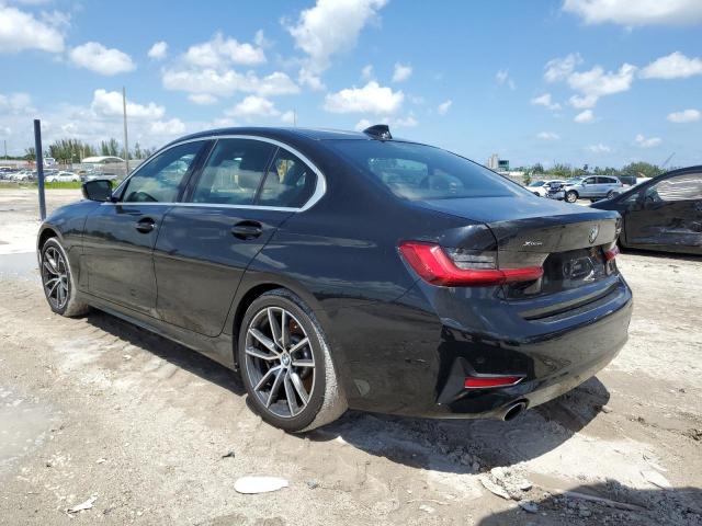 3MW5R7J02L8B24359 - 2020 BMW 330XI BLACK photo 2