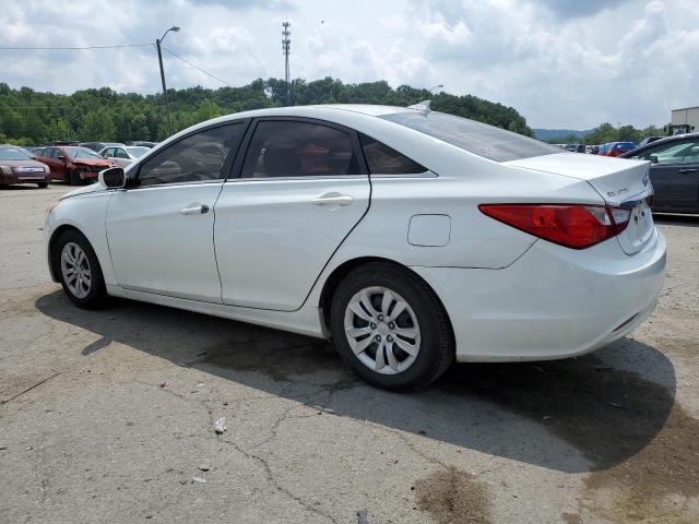 5NPEB4AC6DH537044 - 2013 HYUNDAI SONATA GLS WHITE photo 2