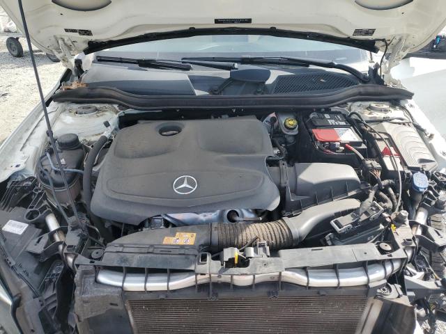 WDCTG4EB5HJ349892 - 2017 MERCEDES-BENZ GLA 250 Белый фото 11