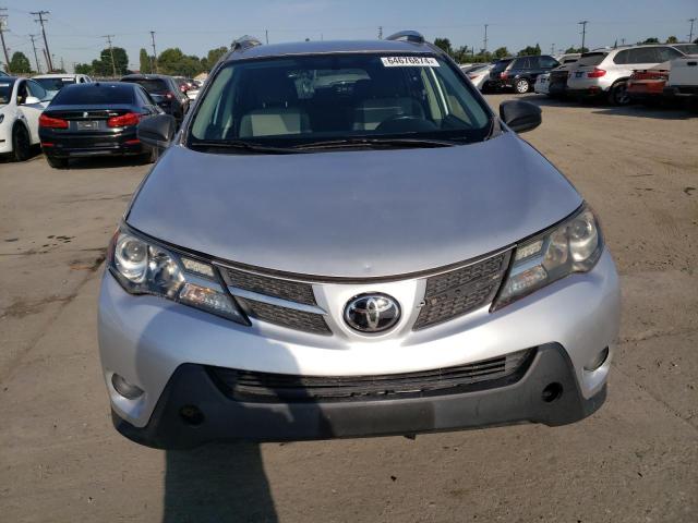 JTMZFREV3FJ050893 - 2015 TOYOTA RAV4 LE SILVER photo 5