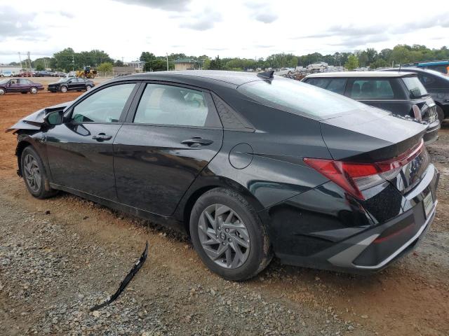 KMHLM4DGXRU747882 - 2024 HYUNDAI ELANTRA SEL BLACK photo 2