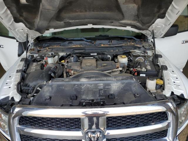 3C6UR5DL4JG278008 - 2018 RAM 2500 SLT თეთრი ფოტო 11