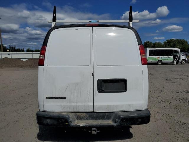 1GCWGAFP4K1285752 - 2019 CHEV EXPRESS G2500 WHITE photo 6