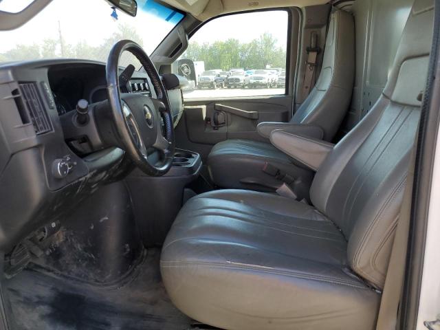 1GCWGAFP4K1285752 - 2019 CHEV EXPRESS G2500 WHITE photo 7