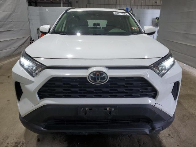 JTMG1RFV2LD061673 - 2020 TOYOTA RAV4 LE თეთრი ფოტო 5