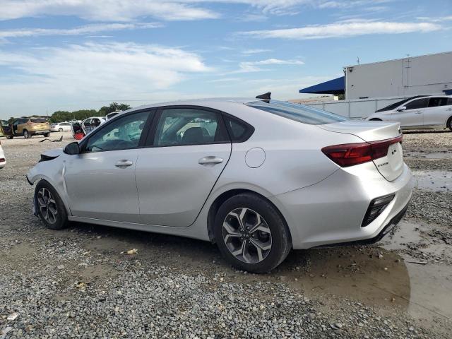 3KPF24ADXKE040870 - 2019 KIA FORTE FE 银色 照片 2