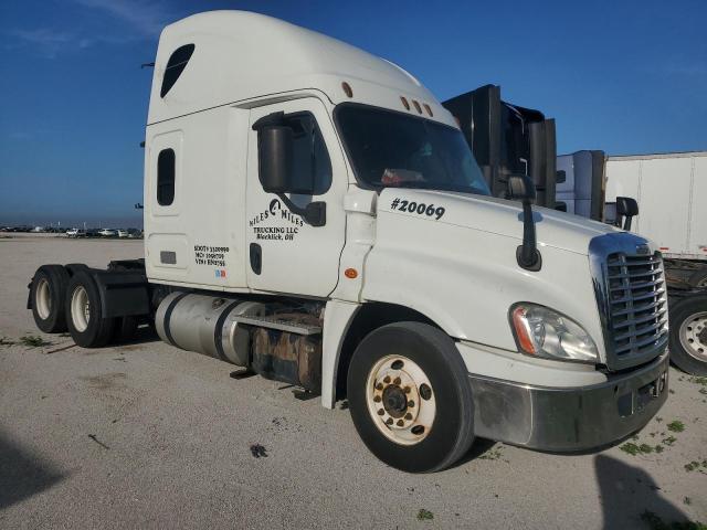 2016 FREIGHTLINER CASCADIA 1, 