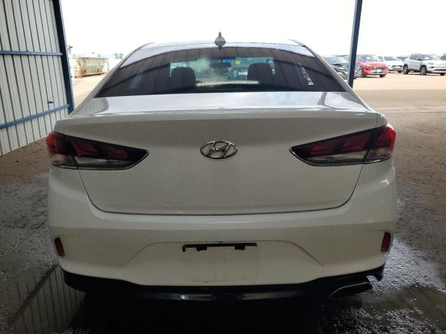 5NPE24AF9KH735611 - 2019 HYUNDAI SONATA SE WHITE photo 6