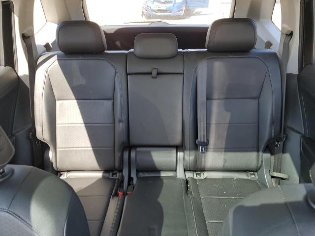 3VV2B7AX4JM016614 - 2018 VOLKSWAGEN TIGUAN SE Schwarz Foto 10