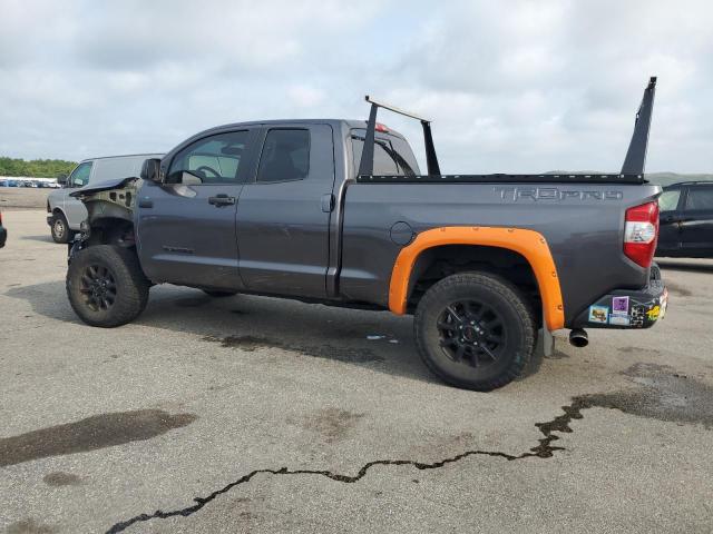 5TFUY5F15GX490055 - 2016 TOYOTA TUNDRA DOUBLE CAB SR/SR5 GRAY photo 2