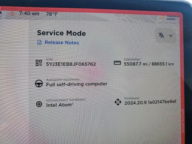 5YJ3E1EB8JF065762 - 2018 TESLA MODEL 3 RED photo 9