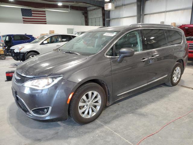 2C4RC1BG7JR142724 - 2018 CHRYSLER PACIFICA TOURING L GRAY photo 1
