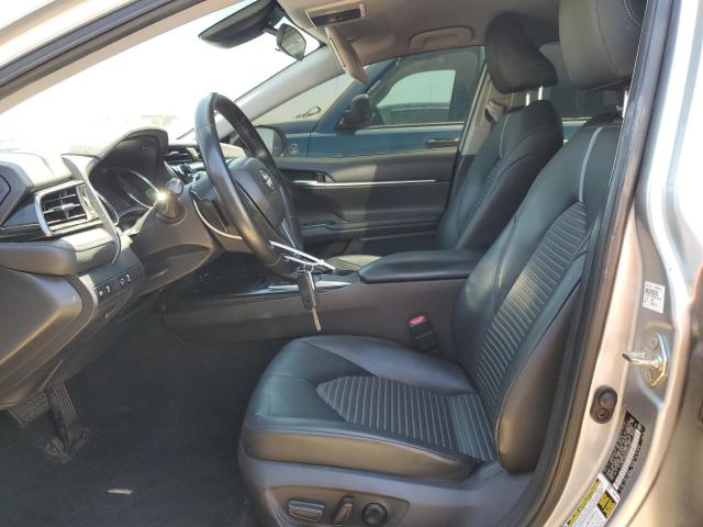 4T1B11HK2KU232222 - 2019 TOYOTA CAMRY L 银色 照片 7